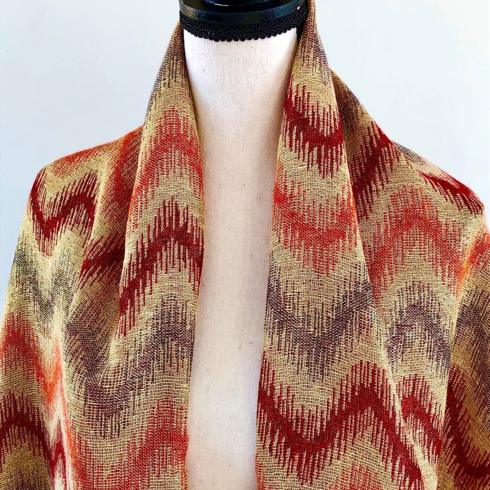 Flamestitch scarf wrap w/ metallic interweave